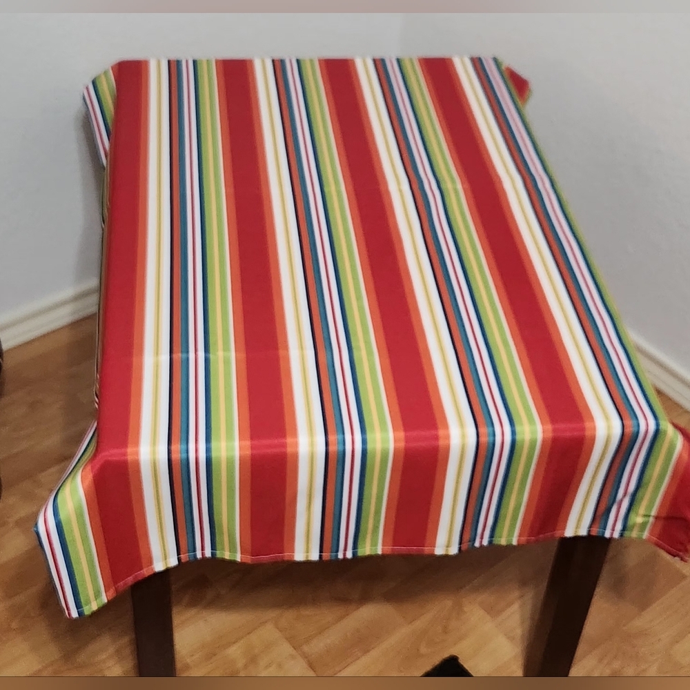 Striped Rectangle Table Cloth